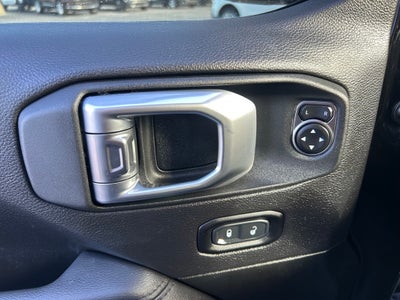 2022 Jeep Wrangler Unlimited Sahara Altitude