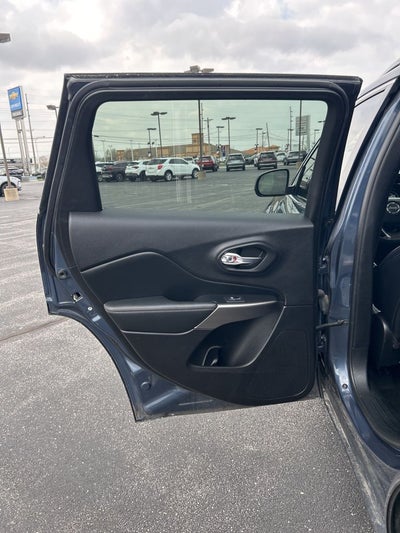 2021 Jeep Cherokee Latitude Plus