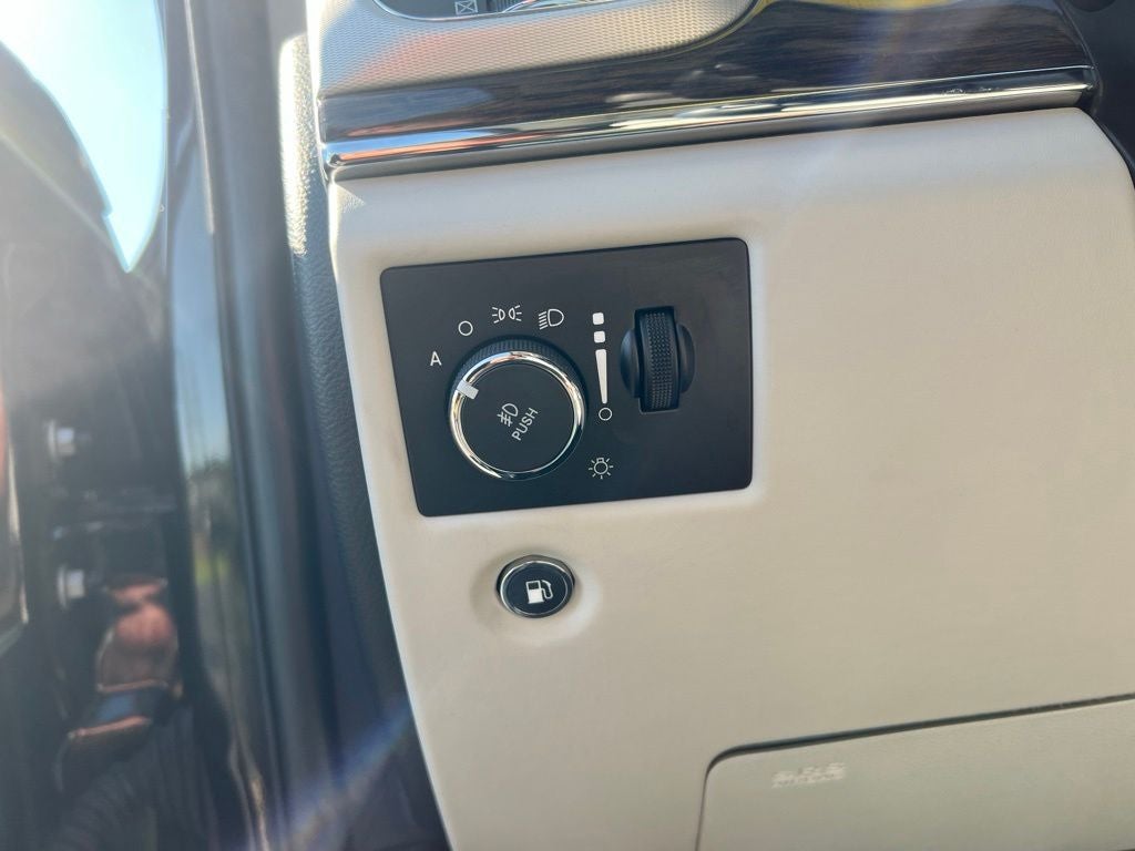 2020 Jeep Grand Cherokee Summit