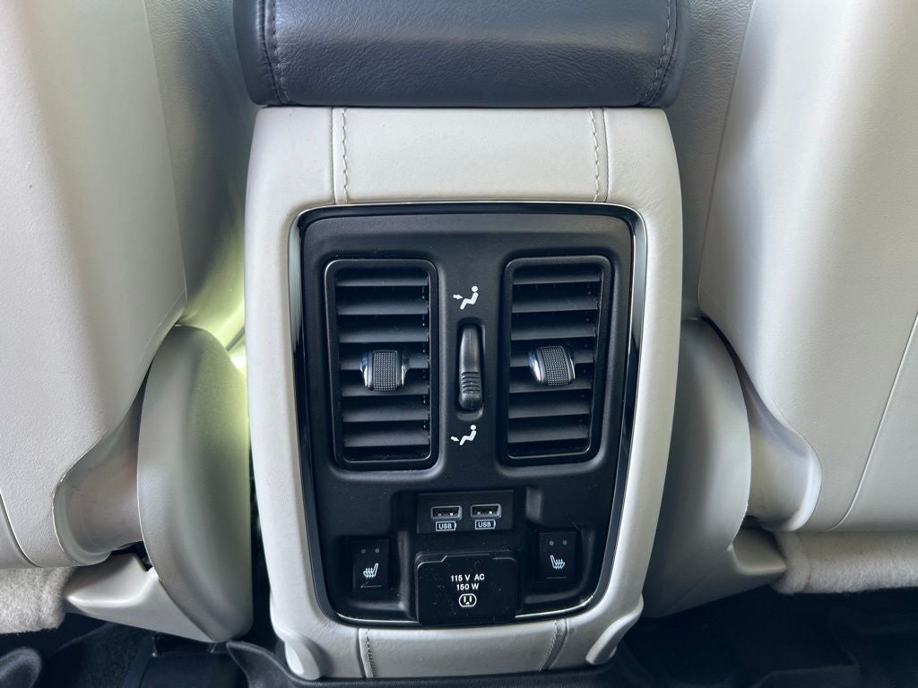 2020 Jeep Grand Cherokee Summit