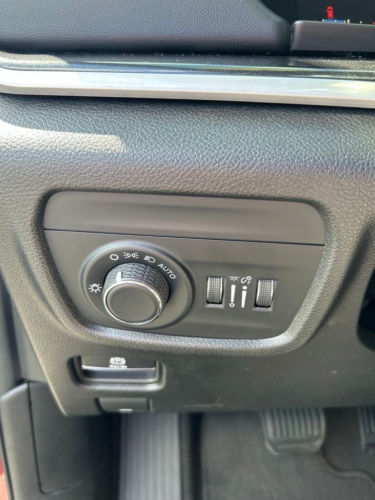 2022 Jeep Grand Cherokee Altitude