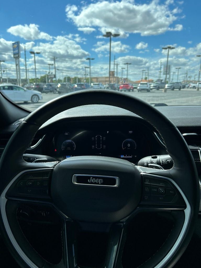 2022 Jeep Grand Cherokee Altitude
