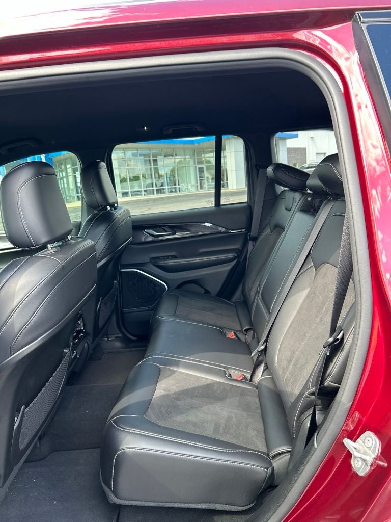 2022 Jeep Grand Cherokee Altitude