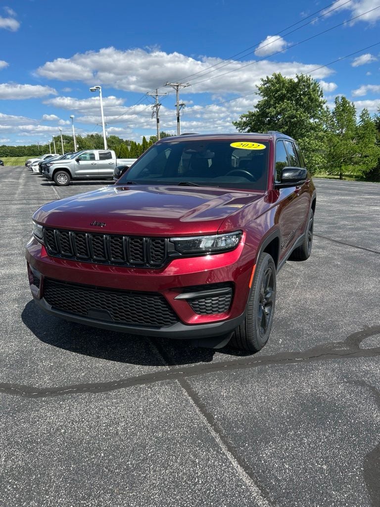 2022 Jeep Grand Cherokee Altitude