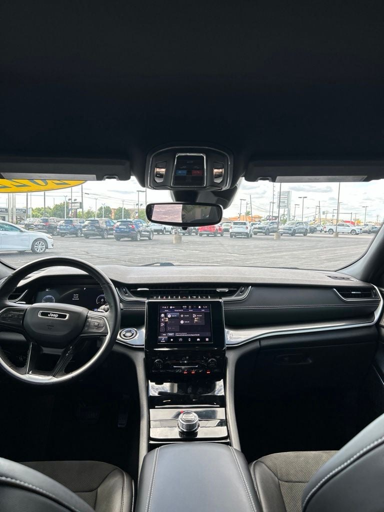 2022 Jeep Grand Cherokee Altitude