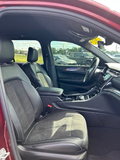 2022 Jeep Grand Cherokee Altitude