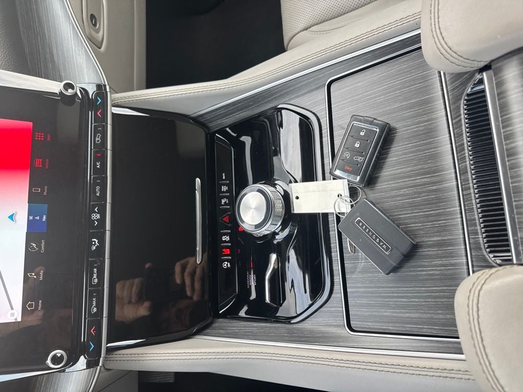 2023 Jeep Wagoneer L Series II