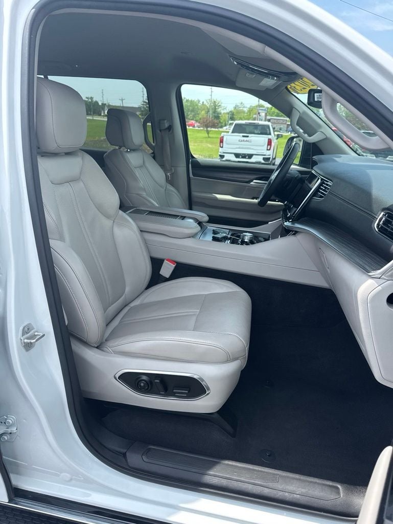 2023 Jeep Wagoneer L Series II