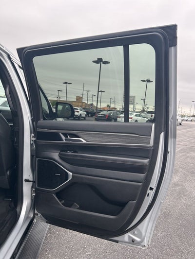 2024 Jeep Wagoneer L Series II