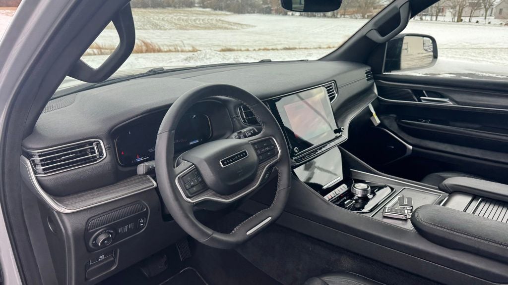 2024 Jeep Wagoneer L Series II