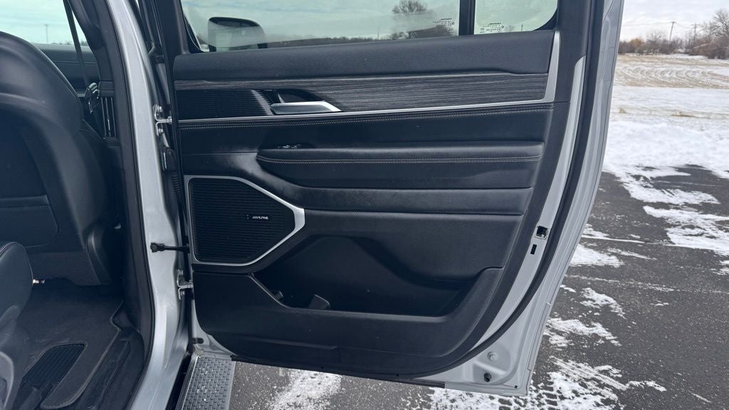 2024 Jeep Wagoneer L Series II