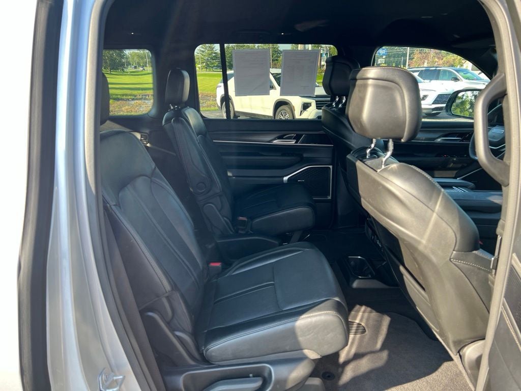 2024 Jeep Wagoneer Series III