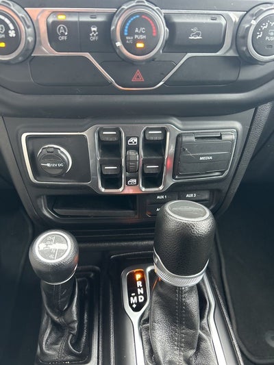 2020 Jeep Gladiator Sport