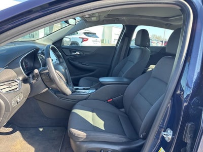 2017 Chevrolet Malibu LT 1LT