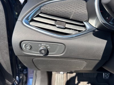 2017 Chevrolet Malibu LT 1LT