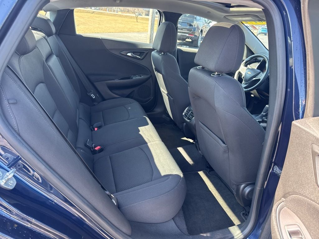 2017 Chevrolet Malibu LT 1LT