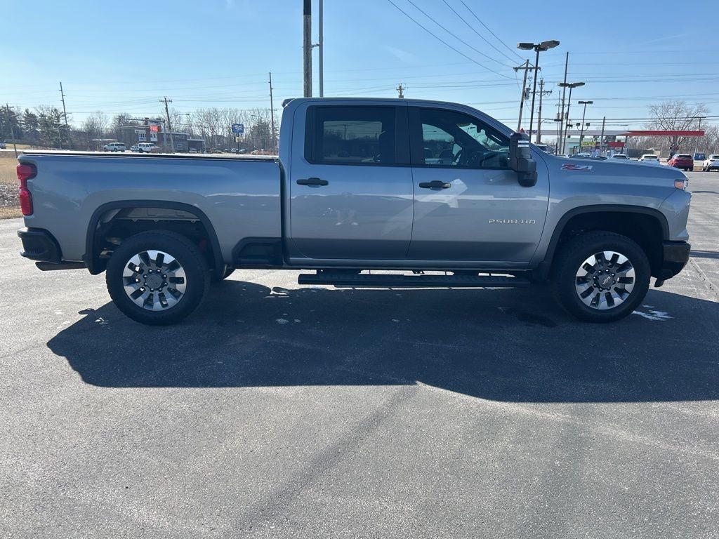 2024 Chevrolet Silverado 2500HD Custom