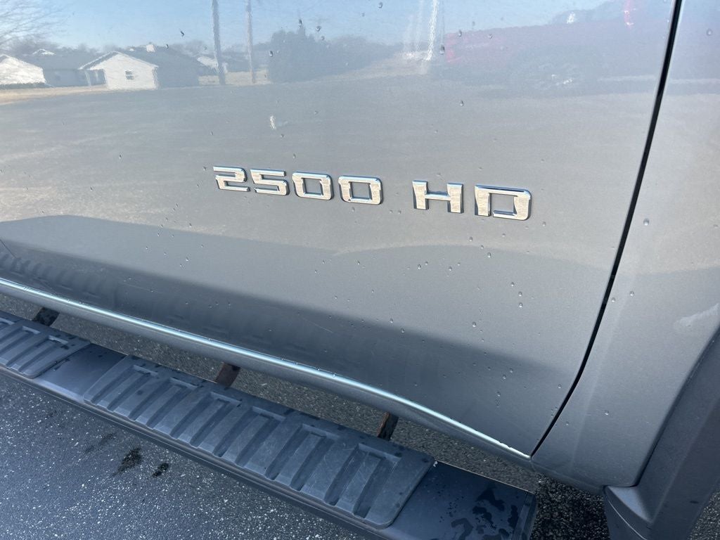 2024 Chevrolet Silverado 2500HD Custom