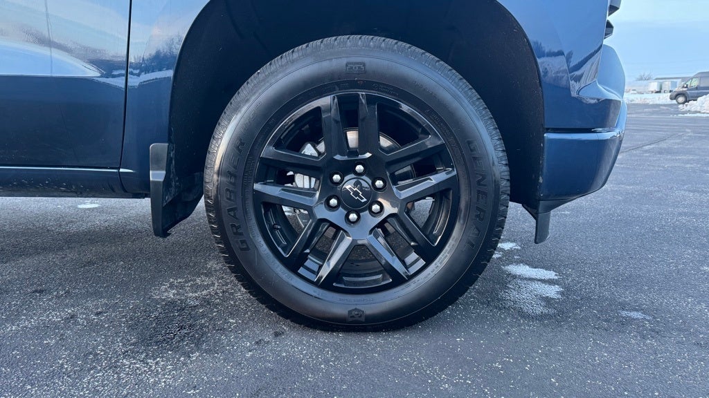 2022 Chevrolet Silverado 1500 Custom