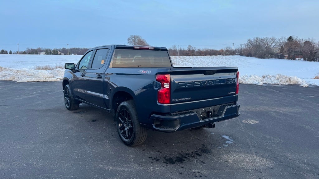 2022 Chevrolet Silverado 1500 Custom