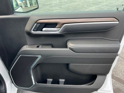 2025 Chevrolet Silverado 1500 LT