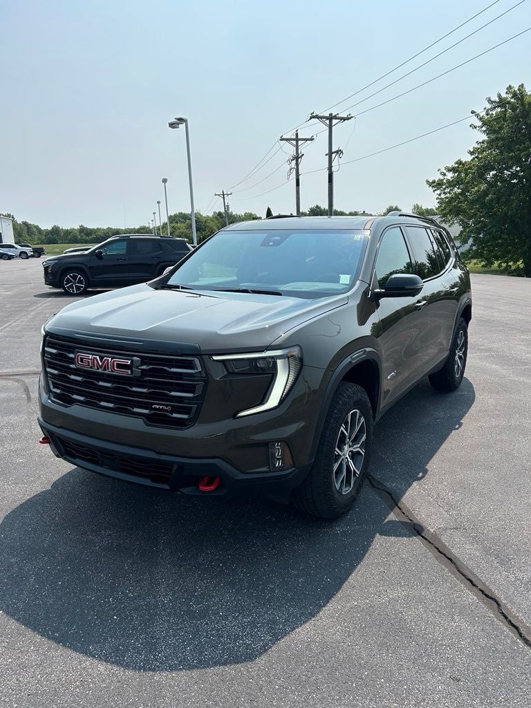 2025 GMC Acadia AT4