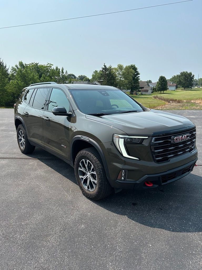 2025 GMC Acadia AT4