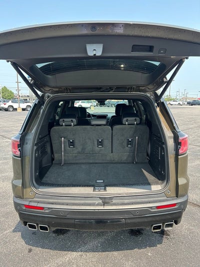 2025 GMC Acadia AT4