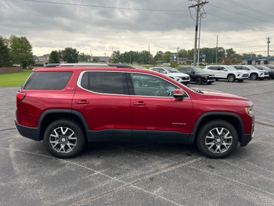 2023 GMC Acadia SLT