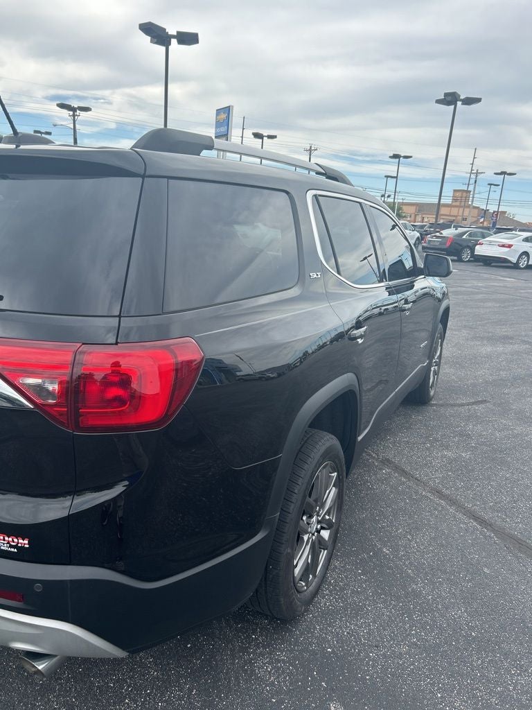 2017 GMC Acadia SLT-1