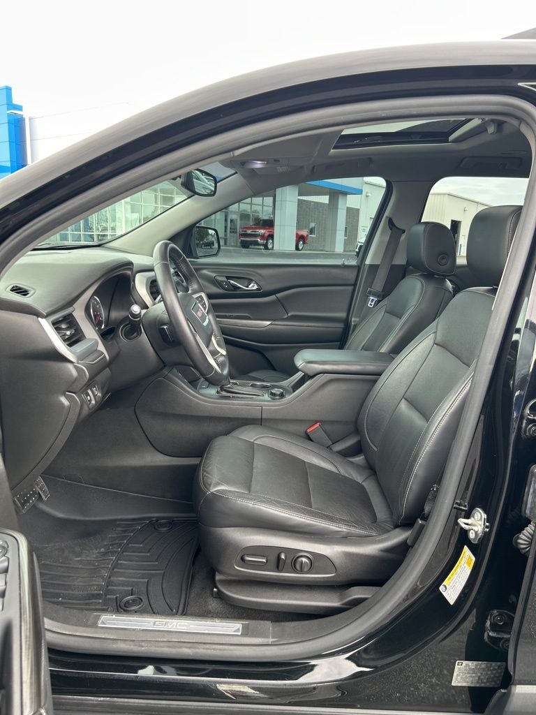 2017 GMC Acadia SLT-1