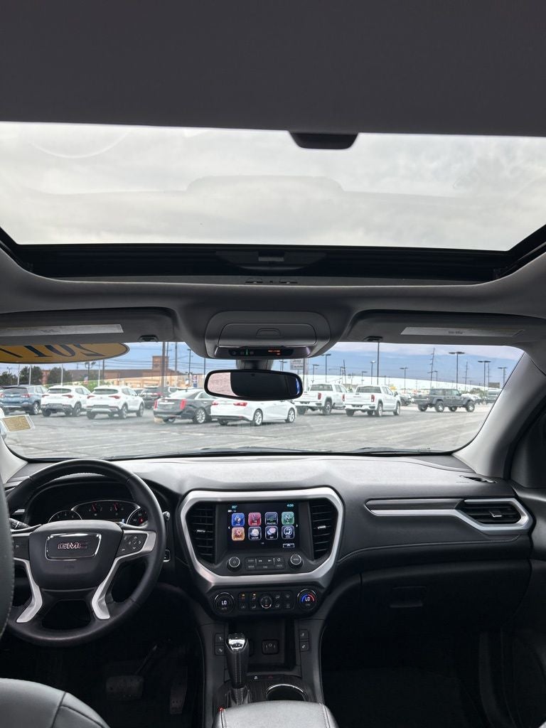 2017 GMC Acadia SLT-1
