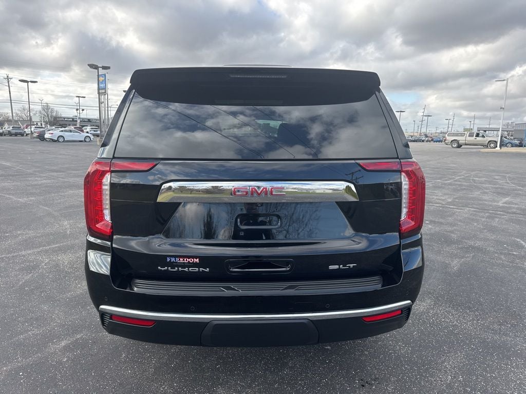 2023 GMC Yukon SLT