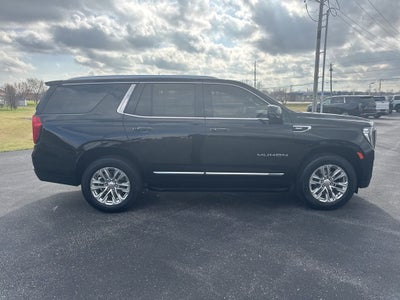 2023 GMC Yukon SLT