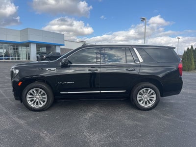2023 GMC Yukon SLT