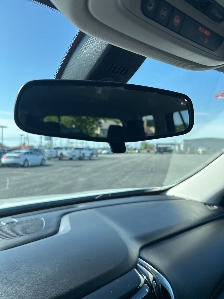 2019 Chevrolet Traverse LT Cloth w/1LT