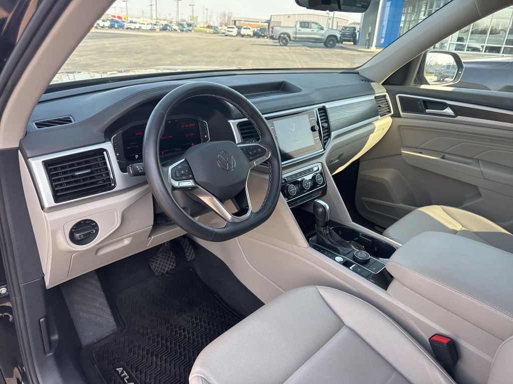 2023 Volkswagen Atlas 3.6L V6 SE w/Technology