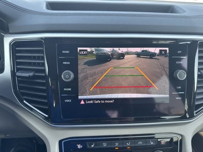 2023 Volkswagen Atlas 3.6L V6 SE w/Technology