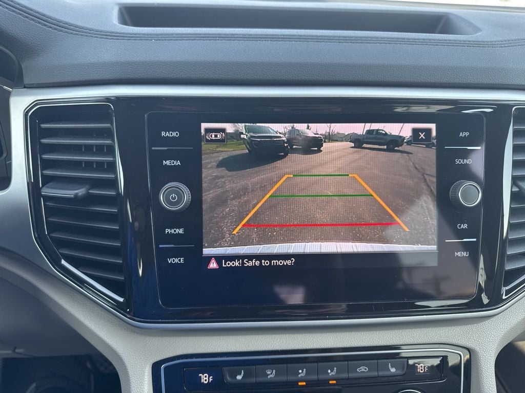 2023 Volkswagen Atlas 3.6L V6 SE w/Technology