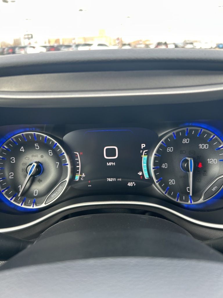 2023 Chrysler Pacifica Touring L