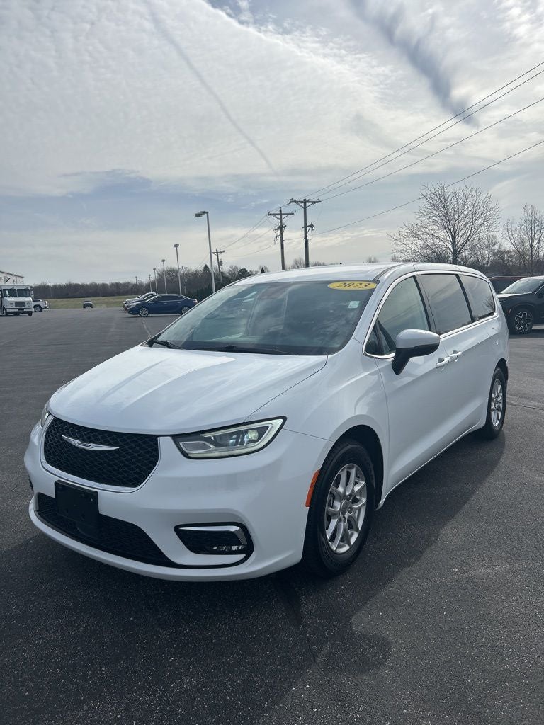 2023 Chrysler Pacifica Touring L