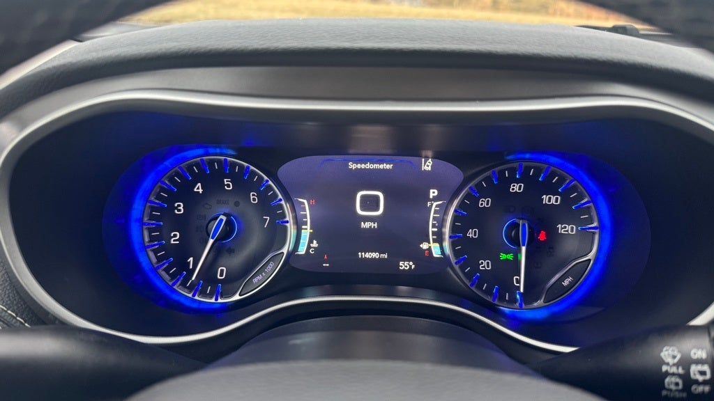 2022 Chrysler Pacifica Touring L