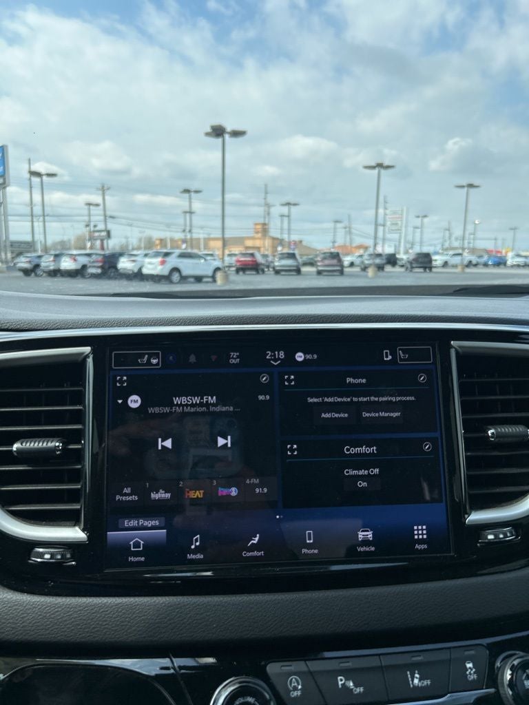 2025 Chrysler Pacifica Select