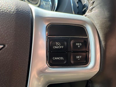 2013 Chrysler Town & Country Touring-L