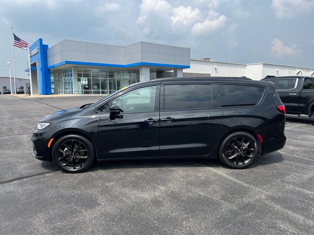 2025 Chrysler Pacifica Limited