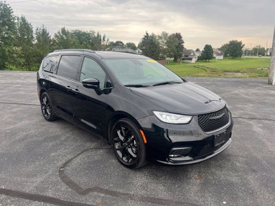 2025 Chrysler Pacifica Limited