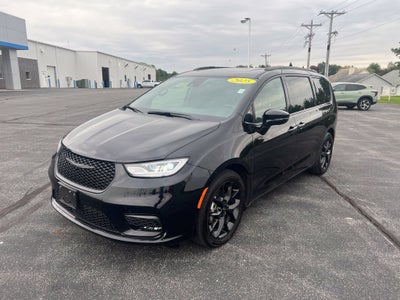 2025 Chrysler Pacifica Limited