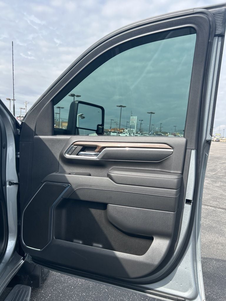 2024 Chevrolet Silverado 3500HD LT