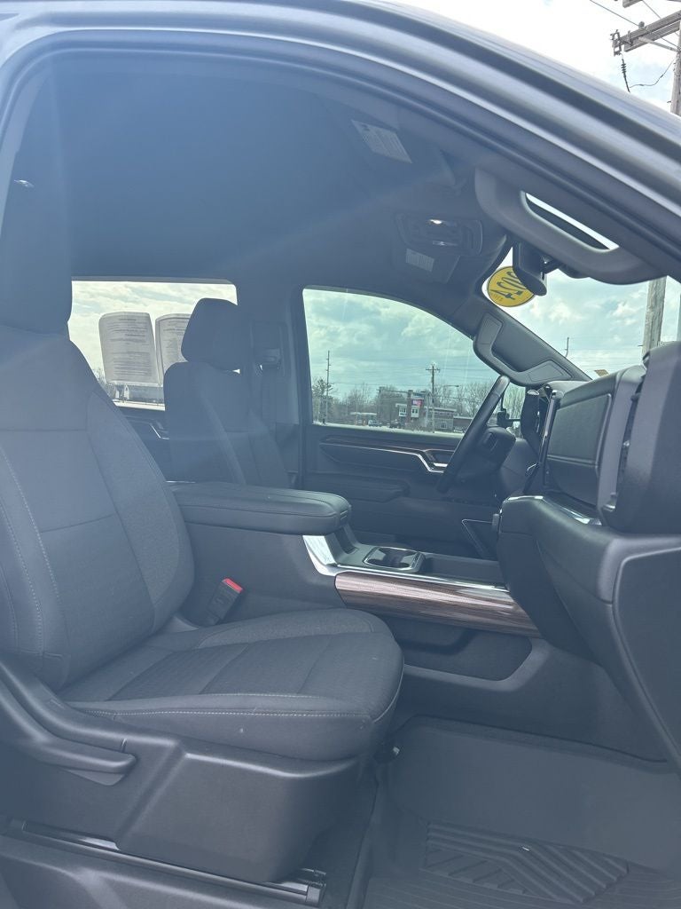 2024 Chevrolet Silverado 3500HD LT