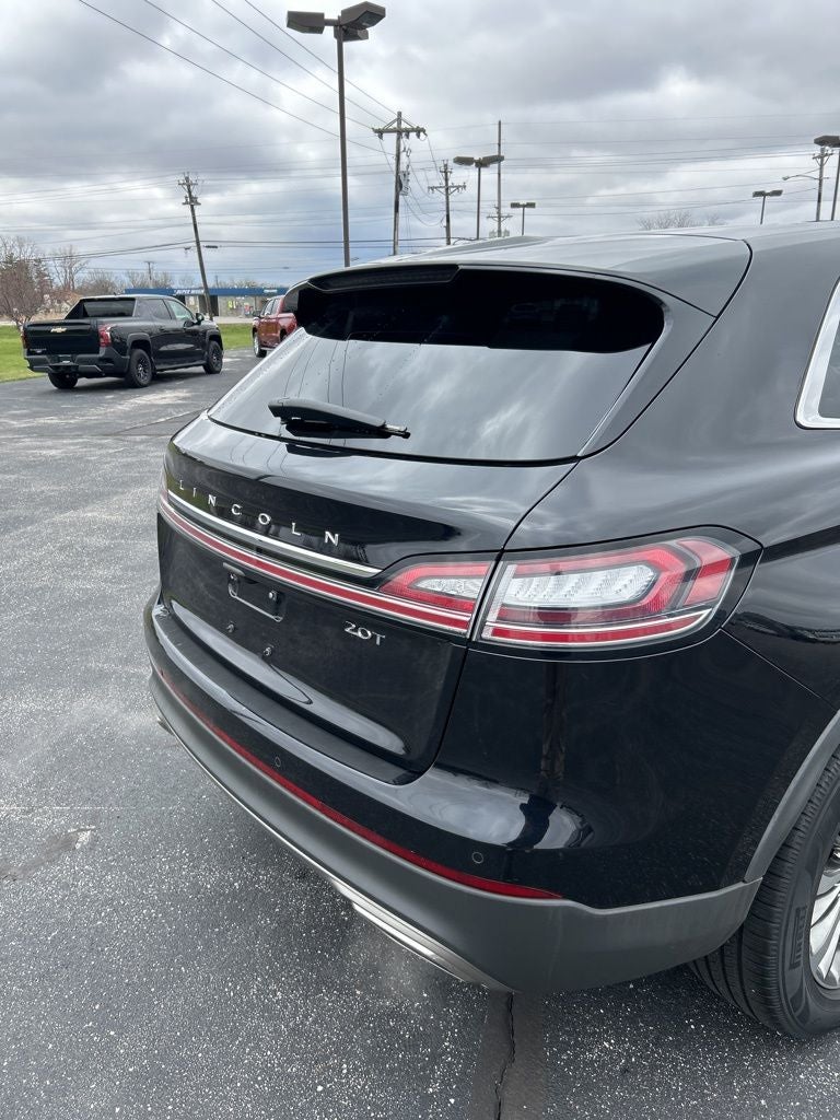2019 Lincoln Nautilus Select